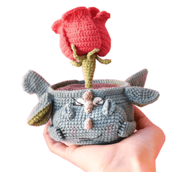 Magical Rose Royalty: Crochet Your Majestic Dragon Companion - A Heartwarming PDF Pattern