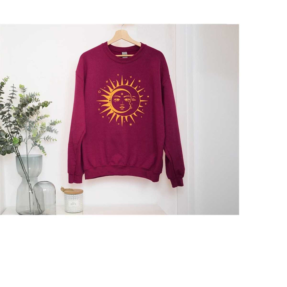 MR-3092023151540-moon-and-sun-sweatshirt-aesthetic-hoodie-astrology-image-1.jpg