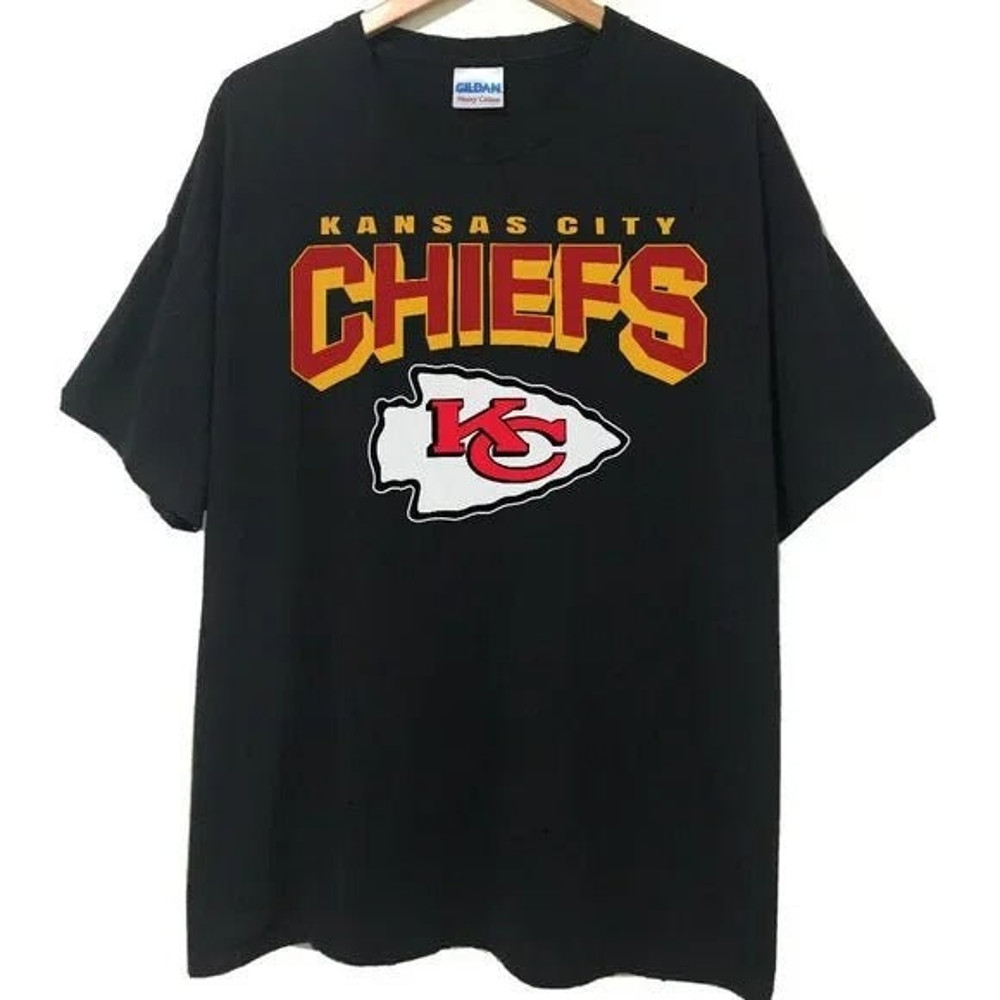 Kansas City Chiefs Football Shirt, Retro Style Kansas City Chiefs Shirt tee.jpg