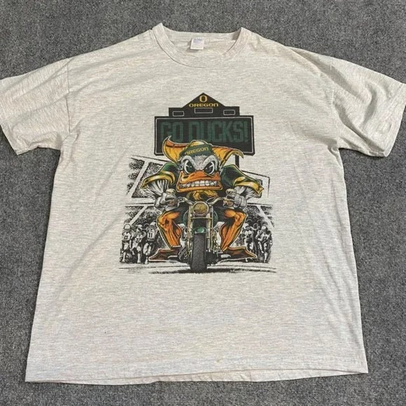 Vintage NCAA Oregon Ducks Football Shirt, University of Oregon Ducks Shirt tee.jpg