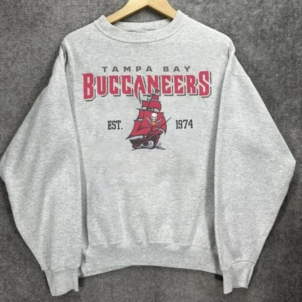 Vintage Tampa Bay Buccaneers Football Sweatshirt Retro NFL Buccaneers Shirt tee.jpg