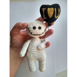 A Meaningful Gift for Your Loved Ones -Crocheted Zombie Doll with Balloon I love u