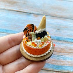 Miniature Halloween Cake DollHouse