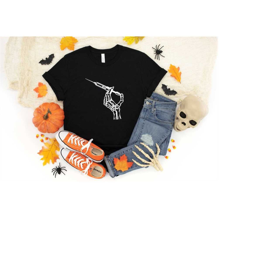 MR-2102023172843-vaccinated-skeleton-shirt-vaccine-and-skeleton-hand-halloween-image-1.jpg