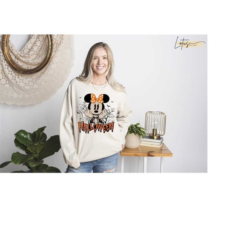 MR-310202385210-halloween-sweatshirt-mickey-minnie-halloween-halloween-image-1.jpg