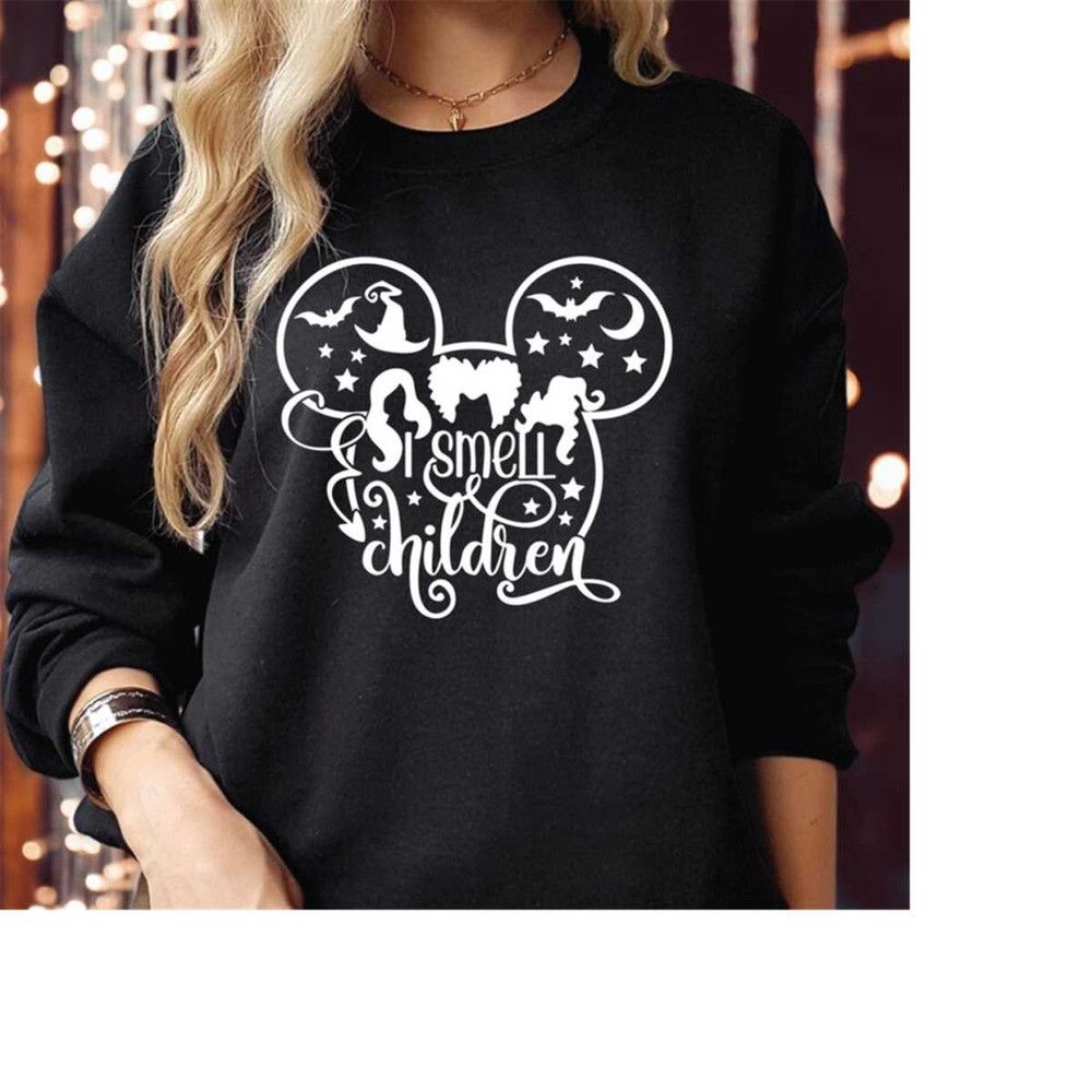MR-310202394536-sweatshirt-1849-halloween-sanderson-witches-witch-museum-black-white-logo-swt.jpg