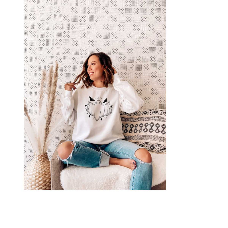 MR-3102023113418-ghost-sweatshirt-halloween-crewneck-kawaii-ghost-sweat-image-1.jpg