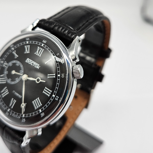 Vintage-style-Classic-mechanical-watch-Vostok-2403-Shifted-second-hand-Roman-Numerals-581881-3