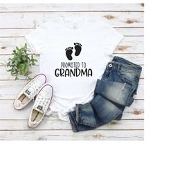 Promoted To Grandma Shirt, Promoted To Grandpa T-shirt, Grandma Tee, Pregnancy Reveal, Baby Announcement, Grandma To Be,