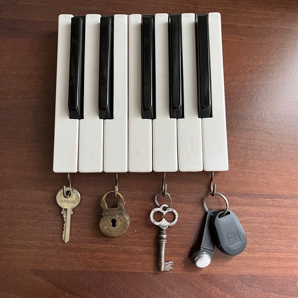 Key Rack Made from Recycled Piano Keys, Dad gift, Father gif | Inspire ...