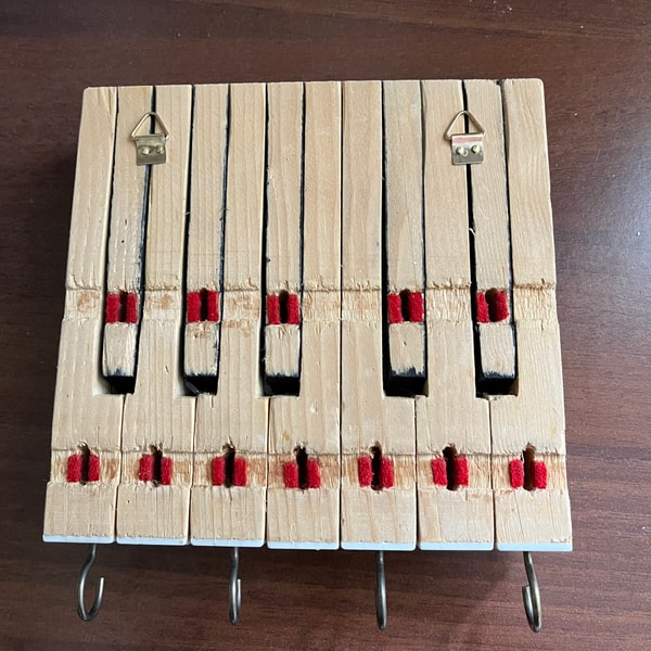 Key Rack Made from Recycled Piano Keys, Dad gift, Father gif | Inspire ...