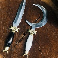 CRESCENT MOON DAGGER RITUAL ATHAME BOLINE CURVED HANDMADE KNIFE BONE HORN HANDLE
