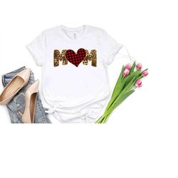 mama shirt, mama heart shirt, mothers day gift, custom shirt for mothers, mom tshirt, mommy tee, mom personalization gif