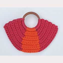 handmade crochet tote, tote with wooden handles, tote bag wooden handles, crochet bag with wooden handles, tote bag