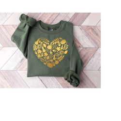 autumn doodles heart shirt, autumn shirt, thanksgiving shirt, autumn vibes, funny shirt, fall shirt for women, pumpkin s