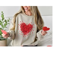 Valentines Day Sweatshirts Gift for Her, Red Heart Shirt, XOXO Love Shirt, Valentines Shirt Gift for Her, Teacher Shirts