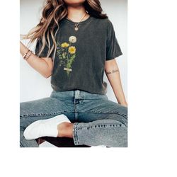 pressed flowers shirt, comfort colors tshirt, dandelion shirt, boho wildflowers tee, cottagecore shirt, vintage style bo