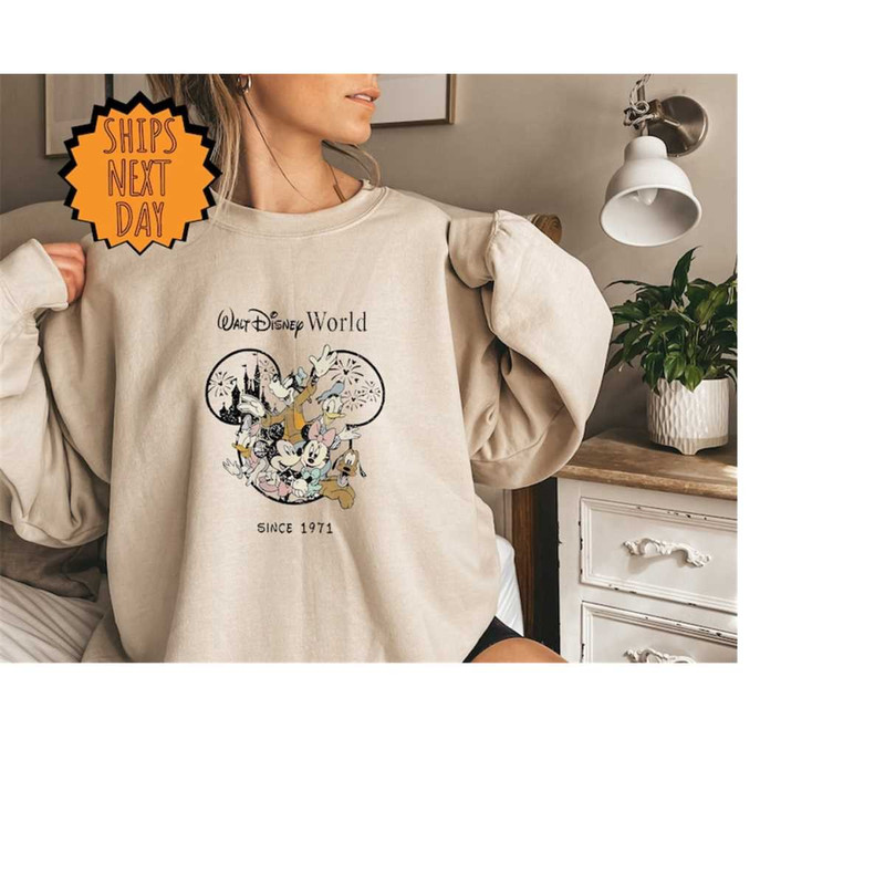 MR-4102023164136-retro-vintage-walt-disney-world-est-1971-sweatshirt-mickey-image-1.jpg