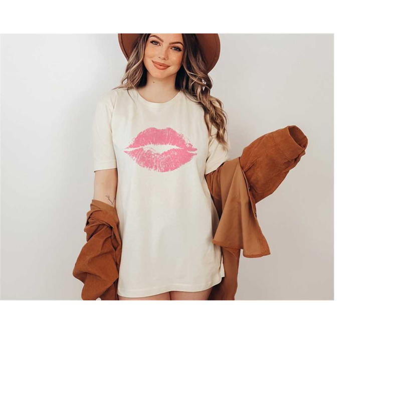 MR-4102023171526-valentines-day-shirts-gift-for-her-pink-lipstick-kiss-natural.jpg