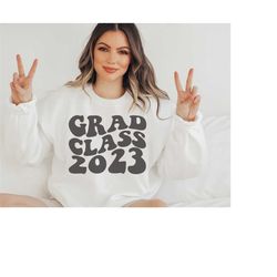 grad class 2023 svg, senior svg, retro grad 2023 svg, class of svg, graduation png dxf cut file, graduation cap svg, cri