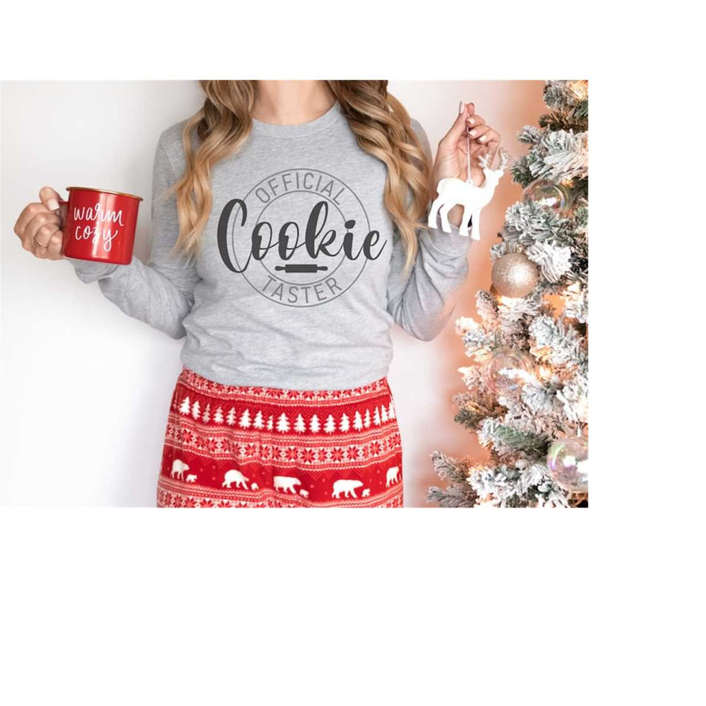 MR-4102023183215-official-cookie-taster-svg-family-christmas-sweater-svg-image-1.jpg