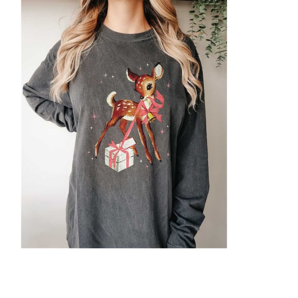 MR-5102023142721-retro-christmas-shirt-cute-reindeer-pink-christmas-top-image-1.jpg