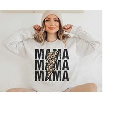 leopard mama sweatshirt, mom sweatshirt, retro mama shirt, cheetah mama sweatshirt, mama crewneck, mother's day sweatshi