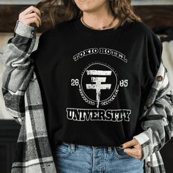 basgiath unisex war college sweatshirt violet sorrengail tshirt rebecca yarros shirt dragon rider tee fourth wing hoodie