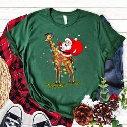 cute giraffe christmas ,giraffe, giraffe tshirt, funny giraffe, cute giraffe, giraffe christmas santa - a928