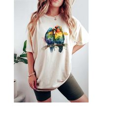 Parrot Shirt, Boho Comfort Colors TShirt, Rainbow Bird Lover T-Shirt, Trendy Vintage Graphic Yoga Tee, Tropical Wildlife
