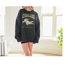 everglades national park sweatshirt, retro florida shirt, boho vintage graphic alligator crocodile shirt, trendy travel