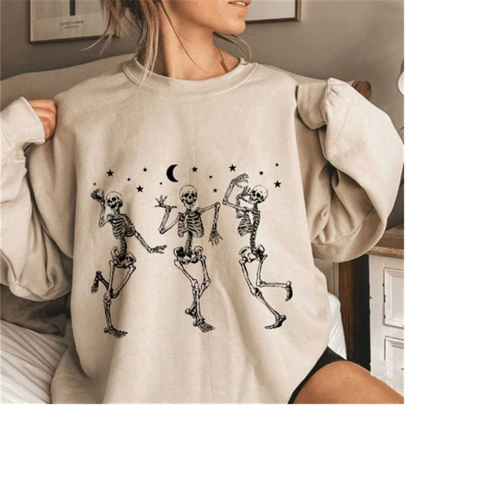 MR-710202393818-halloween-sweatshirt-tis-the-season-to-be-creepy-sweatshirt-image-1.jpg
