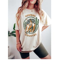 cowgirl country western shirt gift for horse lover, desert vintage national park tshirt, summer vacation tee, retro comf