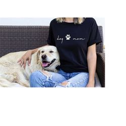 custom dog mom shirt, dog mama sweatshirt, dog lover crewneck, dog owner pullover, dog mom t-shirt
