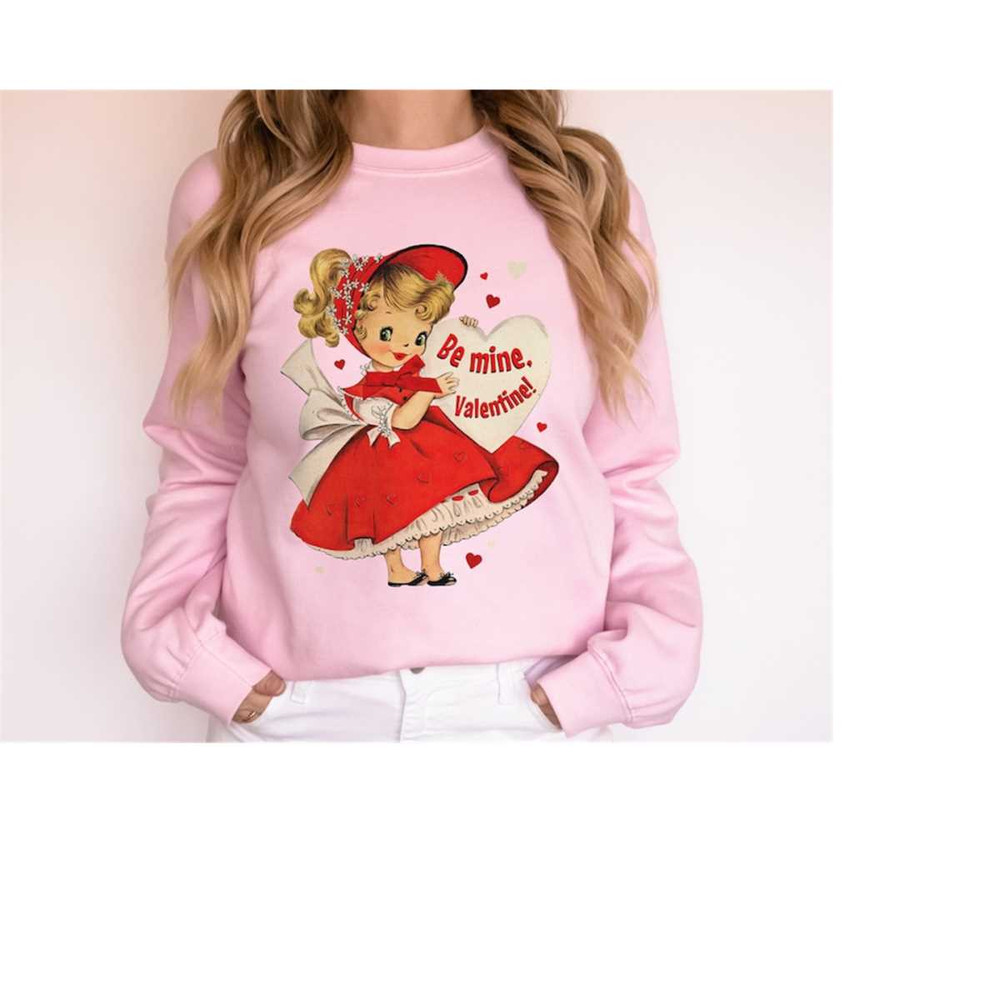 MR-7102023103150-retro-valentines-day-shirt-vintage-valentine-heart-light-pink.jpg