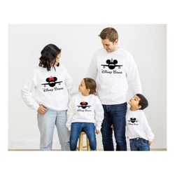 disney bound sweatshirt, disney airplane design top, disney airplane hoodie, disney kids travel sweat, matching disney v