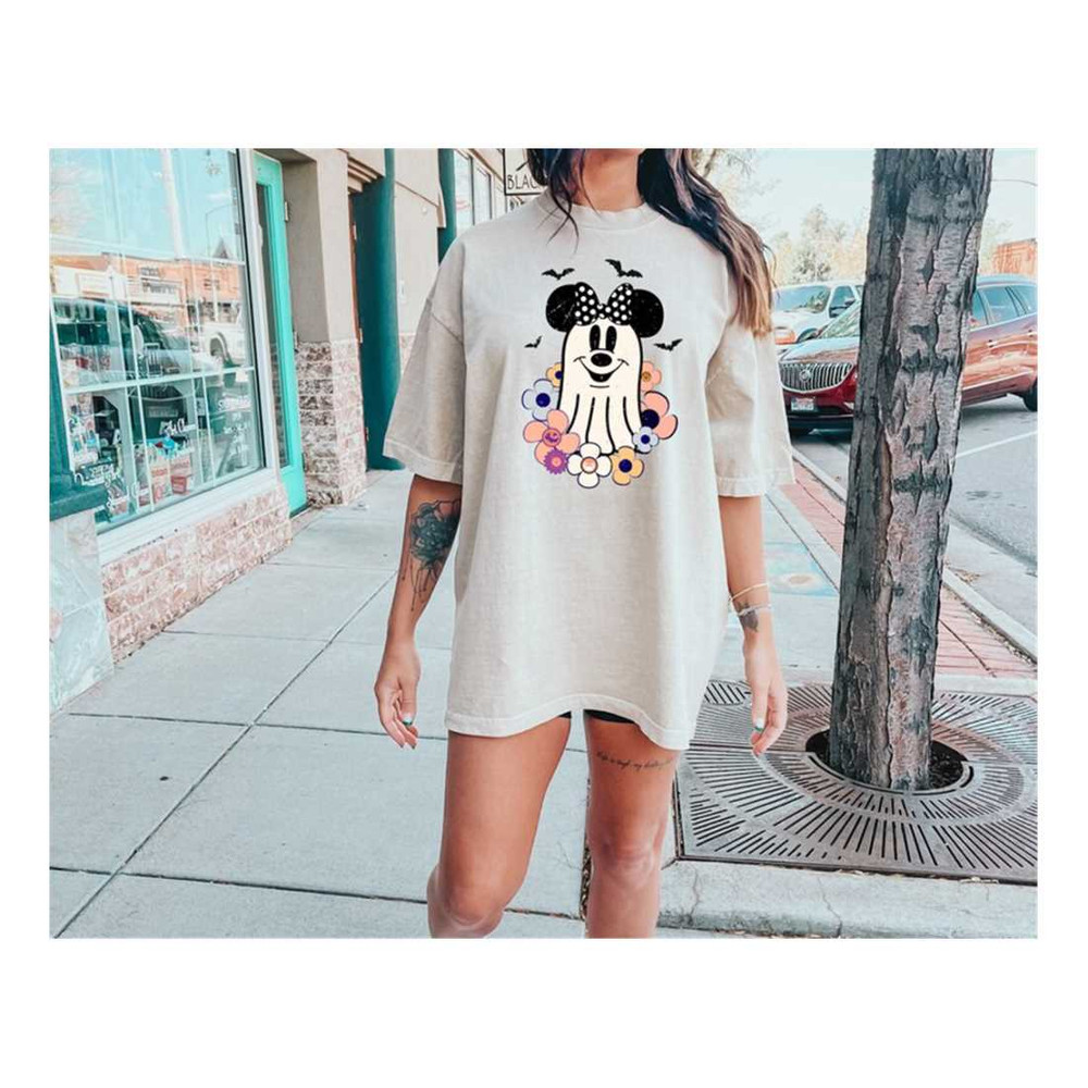 MR-7102023142817-comfort-colors-retro-floral-minnie-ghost-halloween-shirt-image-1.jpg