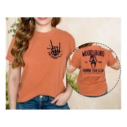 comfort colors woodsboro horror film club 2 sided shirt, horror film club shirt, woodsboro scream tee, scream ghost shir