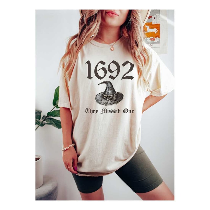 MR-7102023153153-salem-witch-shirt-1692-they-missed-one-sweater-sanderson-image-1.jpg