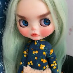 Blythe custom doll sculpted face