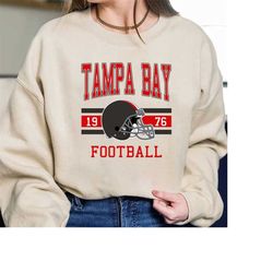 Tampa Bay Football Sweatshirt, Vintage Tampa Bay Crewneck Sweatshirt, Tampa Bay T-shirt, Buccaneers 90s Style Football C