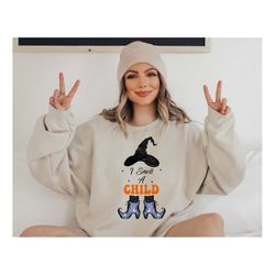 i smell child sweatshirt, halloween pregnancy hoodie, baby announcement shirt, halloween maternity sweater