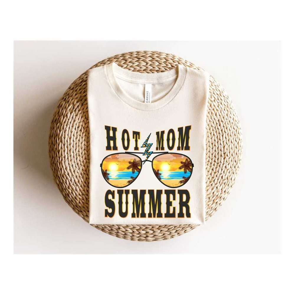 MR-910202316582-hot-mom-summer-shirt-travel-shirt-for-mom-summer-vacation-image-1.jpg