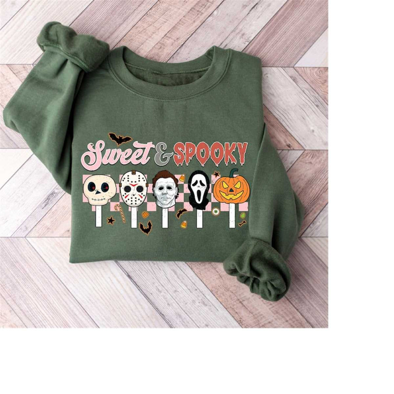MR-9102023171154-horror-movie-halloween-sweatshirt-retro-sweet-and-spooky-image-1.jpg