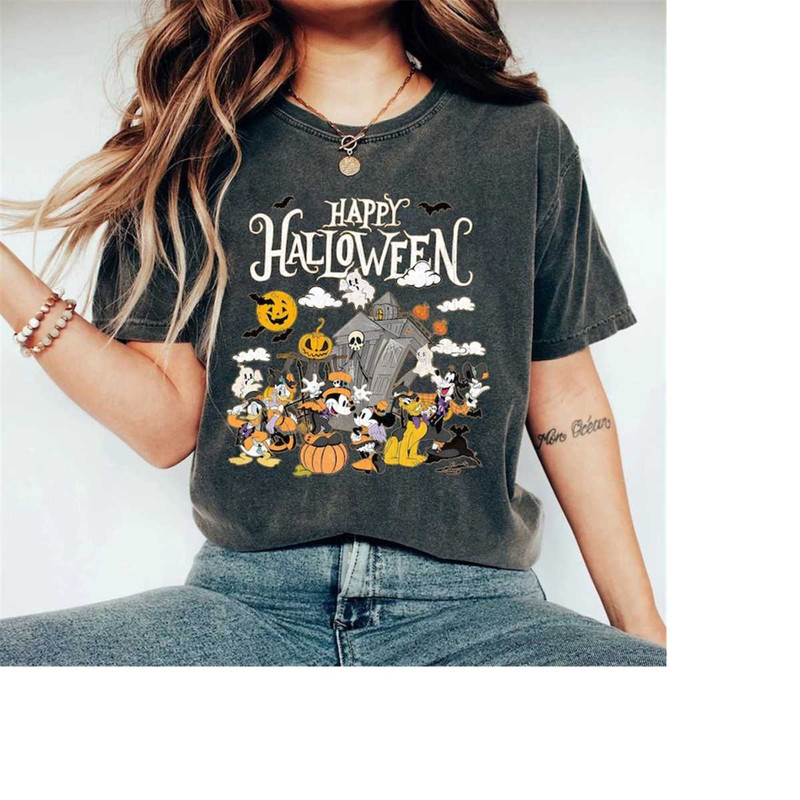 MR-910202317232-comfort-color-disney-halloween-2023-shirt-mickey-friend-image-1.jpg