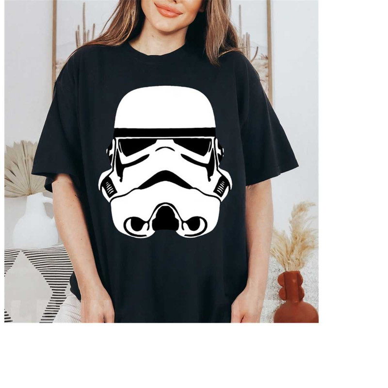 MR-1010202382358-star-wars-stormtrooper-classic-helmet-t-shirt-stormtrooper-image-1.jpg