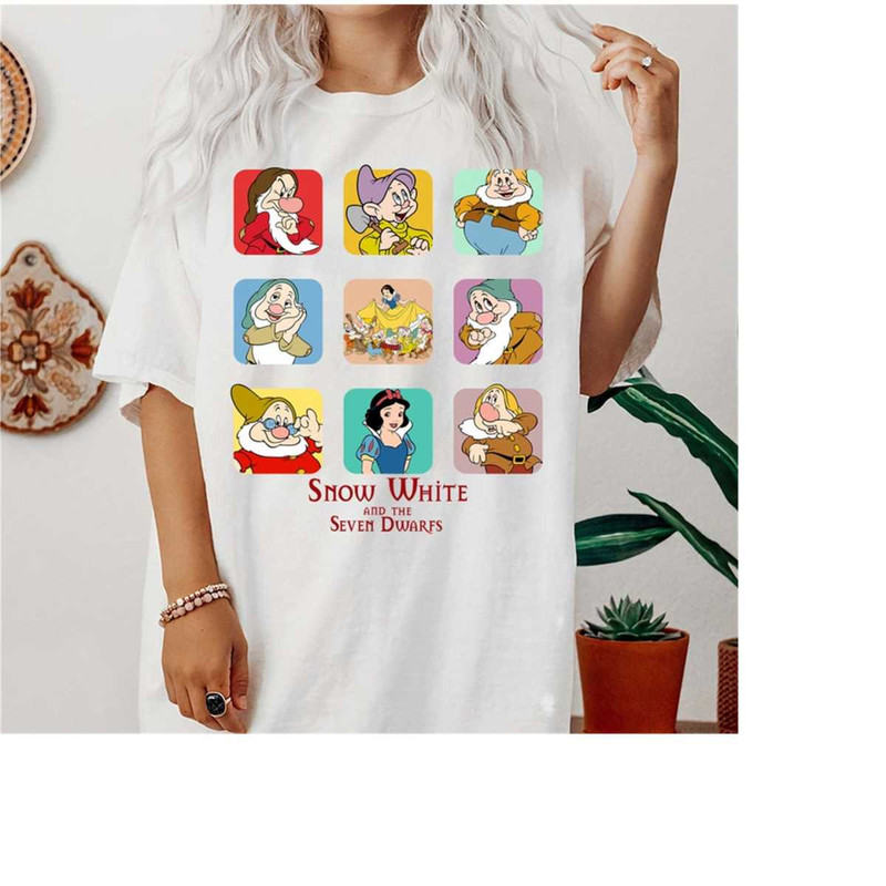 MR-1010202383157-disney-snow-white-and-seven-dwarfs-t-shirt-grumpy-dopey-doc-image-1.jpg