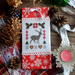 Christmas Deer cross stitch pattern Counted cross stitch for Christmas
