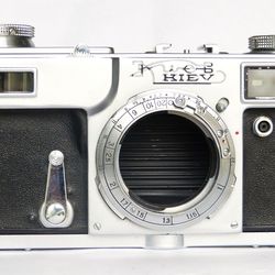 Kiev-4A USSR 35mm film rangefinder camera body Contax RF mount