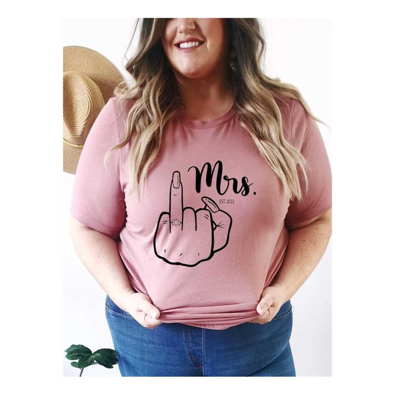 MR-1110202382922-plus-size-wifey-hubby-shirt-5xl-6xl-personalized-mr-and-mrs-image-1.jpg